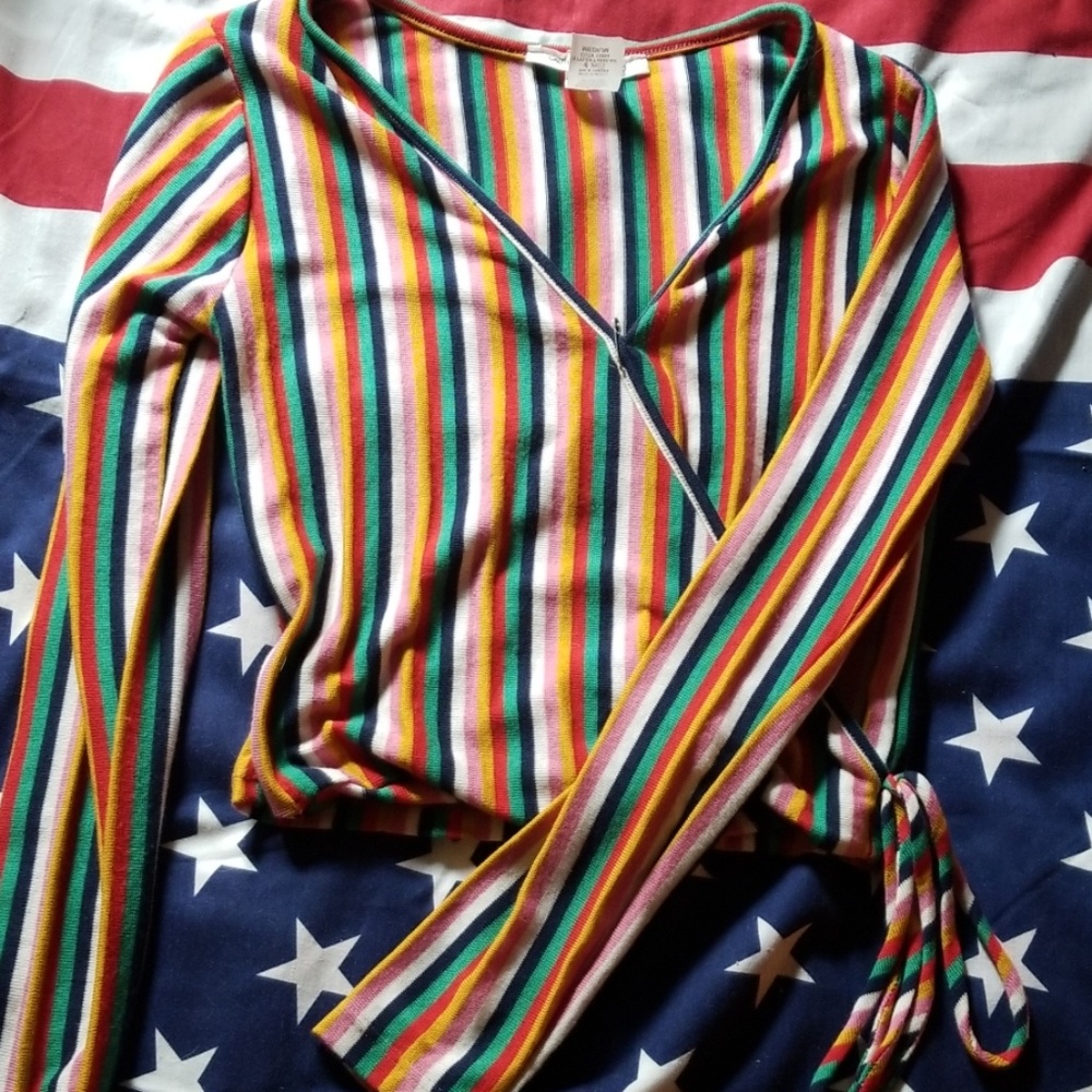 Caution to the wind - vintage style top